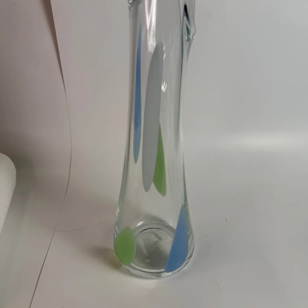 Unbranded hand blown